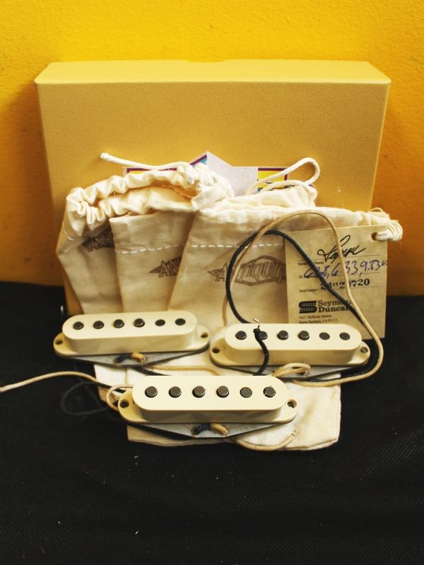 Seymour Duncan Antiquity II 60s Surf ST Set